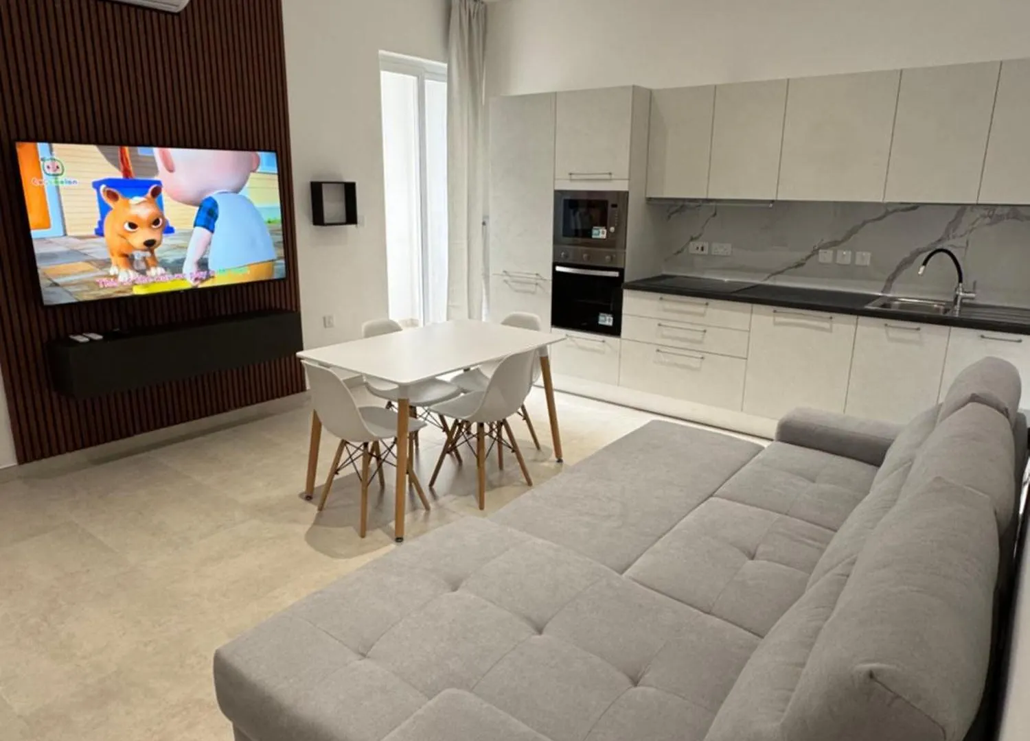The White Balcony Apartment Gzira